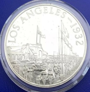 Médaille argent, Histoire des Jeux Olympiques, Los Angeles, 1932