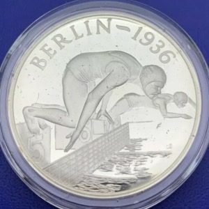 Médaille argent, Histoire des Jeux Olympiques, Berlin 1936