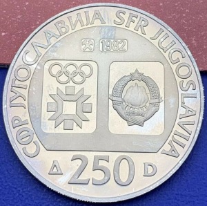 Pièce argent 250 Dinars Yougoslavie Jeux Olympiques