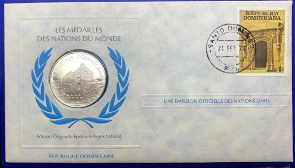Médaille Argent massif des nations du Monde - REPUBLIQUE DOMINICAINE