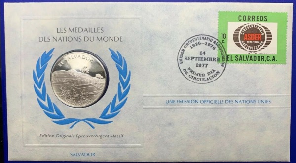 Médaille Argent massif des nations du Monde - SALVADOR